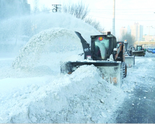 乌市快速路管理中心凯斯滑移装载机清雪